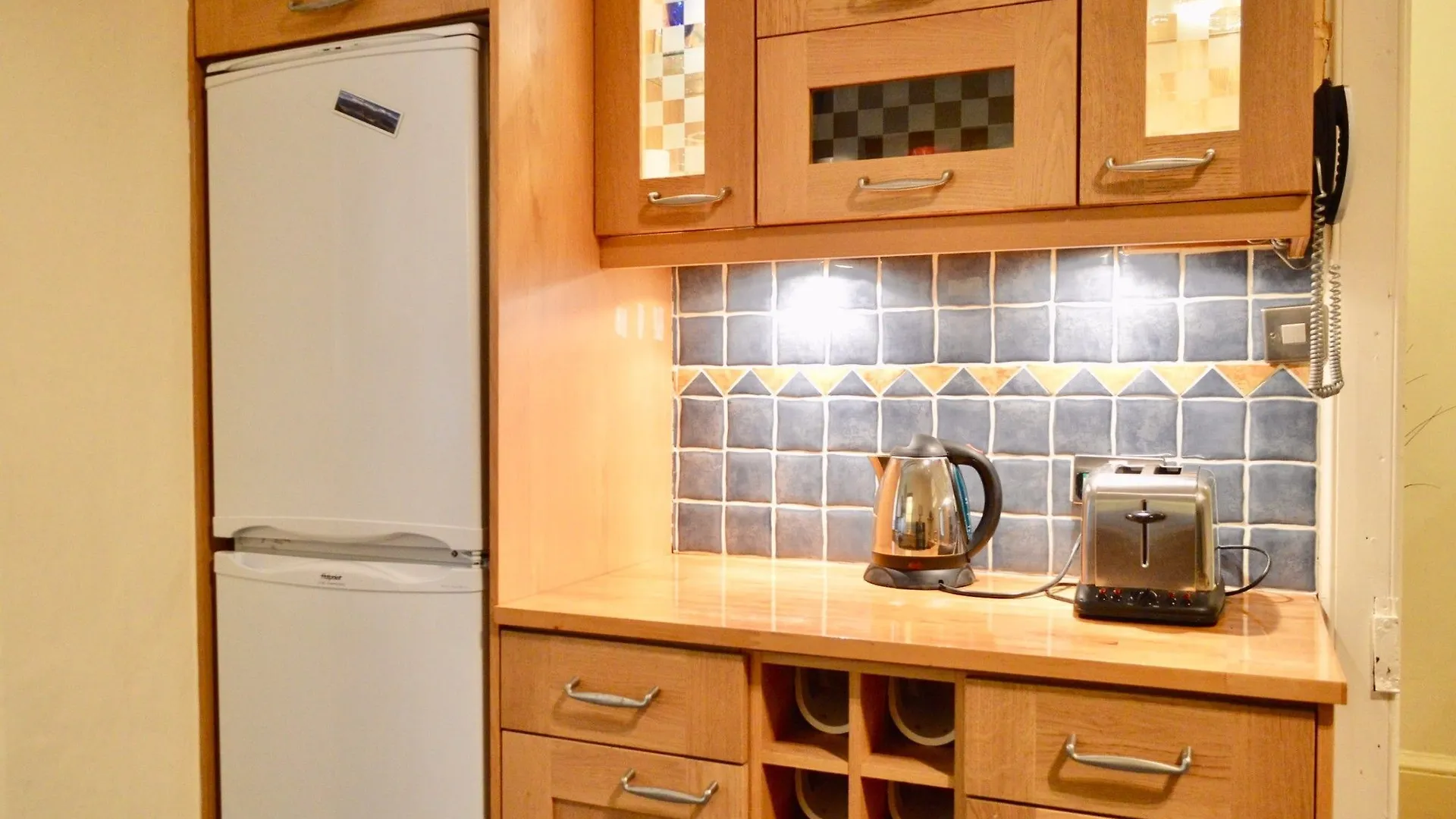 Central 2 Bedroom Flat Edynburg 0*,  Wielka Brytania