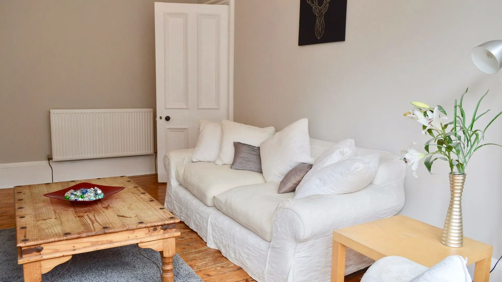 Central 2 Bedroom Flat Edynburg 0*,  Wielka Brytania